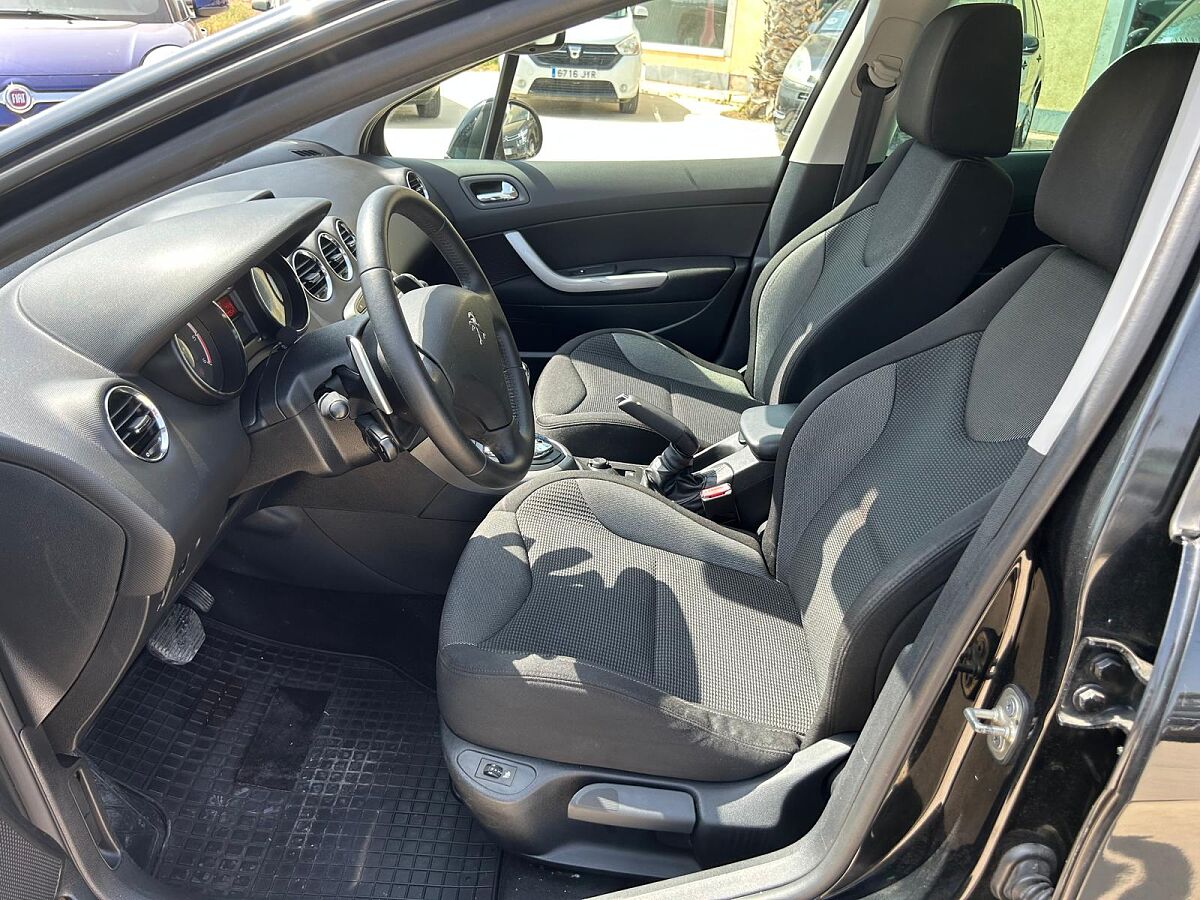 PEUGEOT 308 SW 1.6 E-HDI AUTO SPANISH LHD IN SPAIN 106000 MILES SUPERB 2012